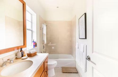 Fillmore District House | Sunny Central SF Suite with private bathroom and yard