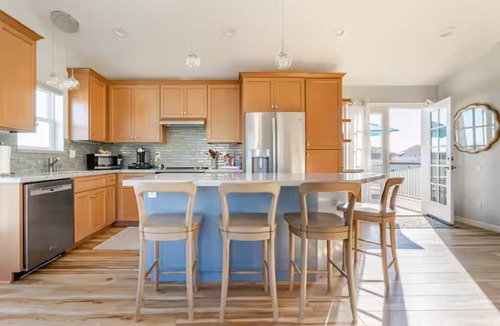 Westside Santa Cruz Cottage | Sunny, Modern Cottage w/Stunning Views, Steps from Beach & Natural Bridges