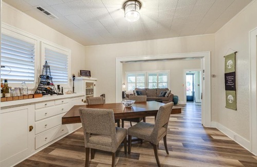 Turlock House | Sunny Turlock Cottage: Walk to Downtown!