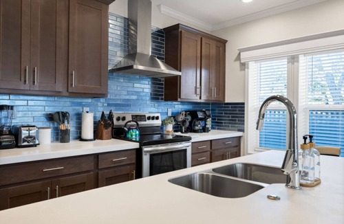 Morse Park House | Sunnyvale Home near Tech Hub