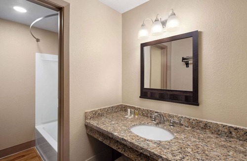 Fallon Hotel | Super 8 by Wyndham Fallon