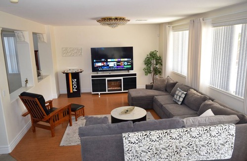 Sovana House | Superb 7-bedroom house in vibrant Las Vegas