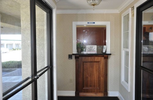 Castro Valley Hotel | SureStay Hotel by Best Western Castro Valley