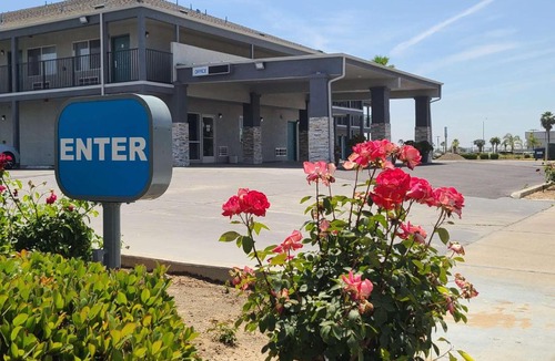 Chowchilla Hotel | SureStay Hotel by Best Western Chowchilla Yosemite