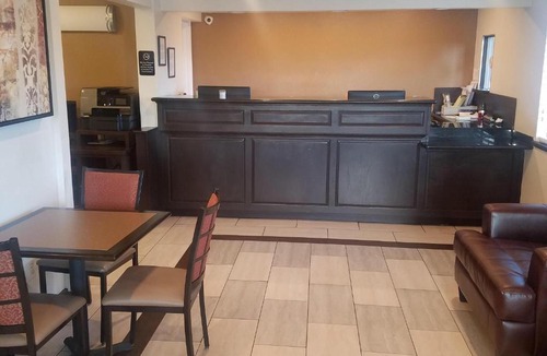 Hollister Hotel | SureStay Hotel by Best Western Hollister