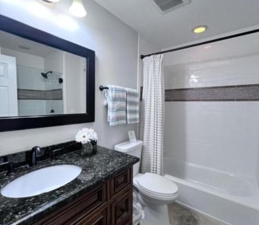 Hermosa Village House | Swanky 5 bedroom 45 bath home (3 Master Suites)