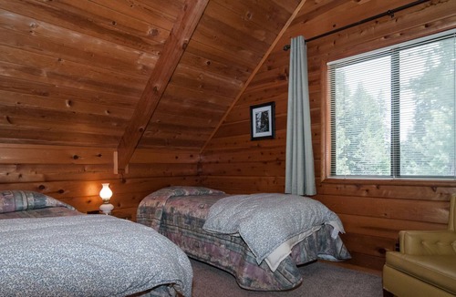 Chamberlands Cabin | Sweet Chambers cabin with full access to, pool,bch tennis, walk 2 beach