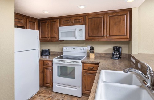 Tahoe Village House | Swimming, water-skiing, sailing and much more!