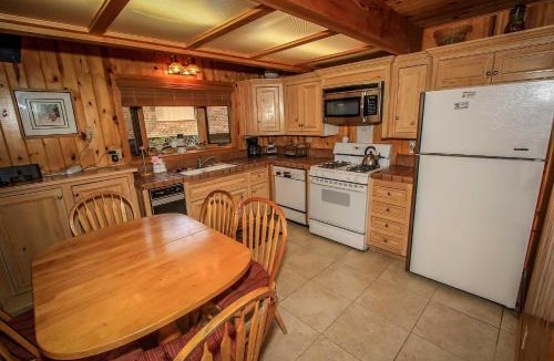 Summit Estates House | Switzerland Ski Chalet-845 by Big Bear Vacations