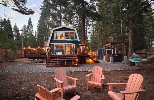 Carnelian Bay Cabin | Tahoe A-Frame Retreat - Walk2Beach - Hot Tub - Fenced Yard - Dogs Welcome