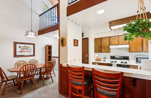 Dollar Point Condo | Tahoe Corner Retreat: 3 Levels of Alpine Comfort & Sauna Villas #107