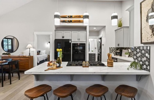 Lincoln Park House | Tahoe Glen by AvantStay