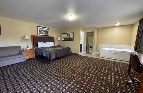 South Lake Tahoe Hotel | Tahoe Hacienda Inn