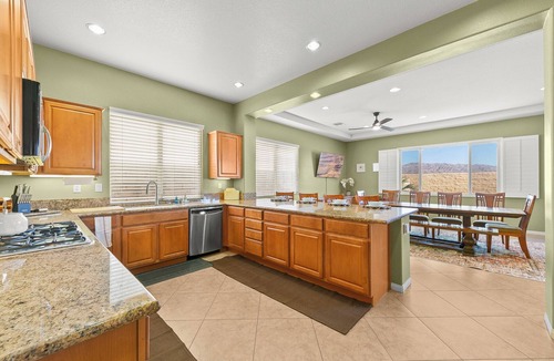 Terra Lago House | Terra Lago Path 4bd/3ba Pool Home with Stunning Mountain Views of Upper Desert