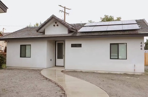 Woodlake House | The Aesthetic Escape, a Cozy 2-bedroom house in pleasant Woodlake.