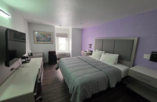 Westside Santa Cruz Hotel | The Aqua Pacific Hotel