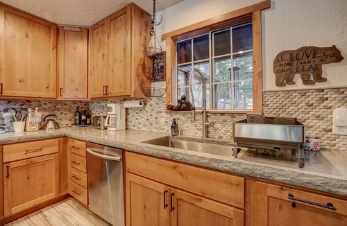 Country Club Estates House | The Blue Lake House - Family fun Abound