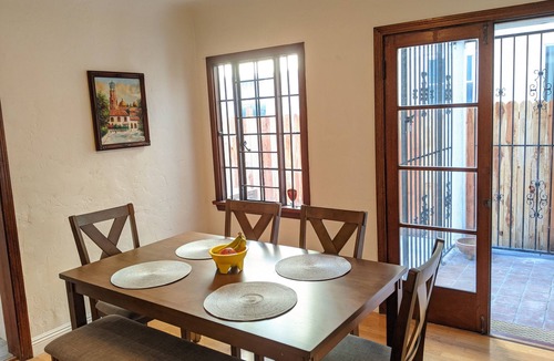Alamitos Beach House | The California Mission