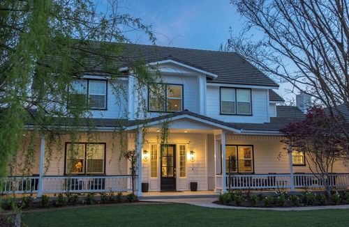 Templeton House | The Clark House is the perfect 5-bedroom house to escape & relax for a getaway!
