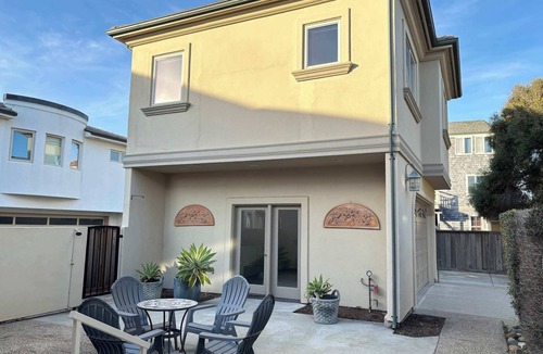Westside Santa Cruz Apartment | The Cliffside Casita
