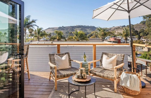 Avila Beach House | The Coral House | Luxury King 1BR & Ocean View
