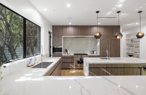 Beverly Grove House | The Cosmopolitan Villa