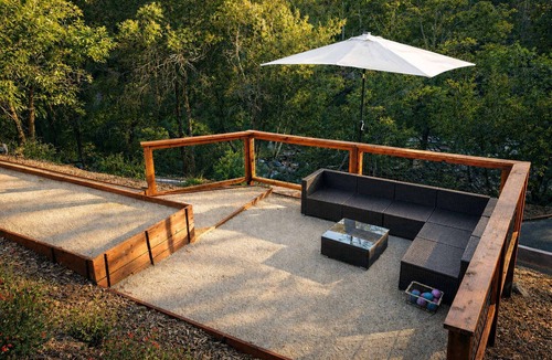 Santa Rosa House | The Creekside w/Bocce, Shuffleboard & Yard