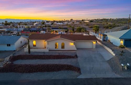 Havasu Foothill Estates House | The Desert Oasis- Pool, Spa, Game Room, Basketball, Pickleball