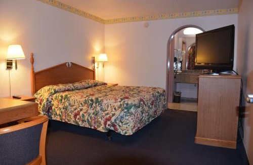 St. Leo's Hotel | The Flamingo Motel San Jose