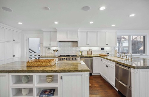 Western Malibu House | The Getaway Oceanfront Villa in Malibu by Stay Awhile Villas