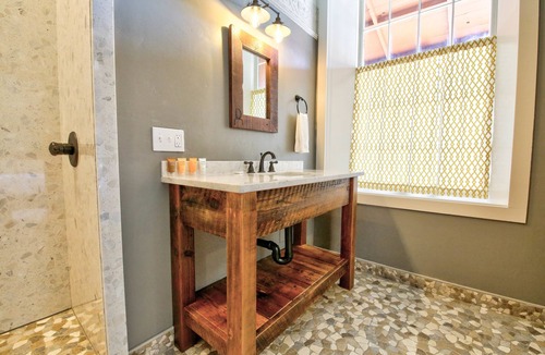 Groveland Hotel | The Groveland Hotel