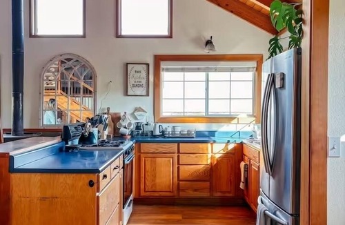 Nicasio House | The Guest House at Cow Track Ranch in Nicasio