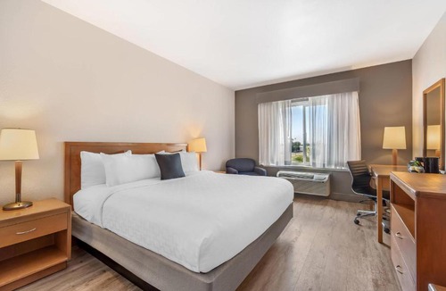Hanford Hotel | The Hanford Hotel, an Ascend Collection Hotel