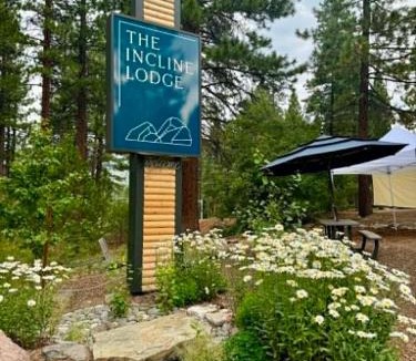 Incline Village Hotel | The Incline Lodge