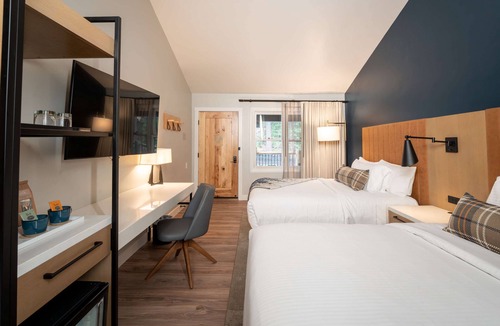 Incline Village Hotel | The Incline Lodge