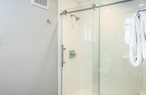 Munras Avenue Hotel | The Inn at 1252 Monterey