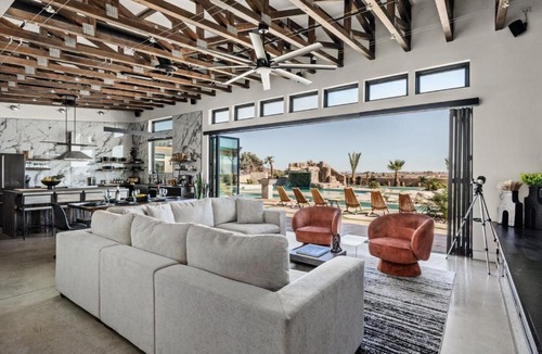 Joshua Tree House | The Lazy River House - Joshua Tree Resort