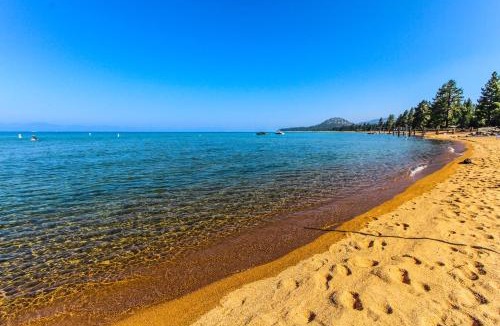 South Lake Tahoe Resort | The Lodge at Lake Tahoe