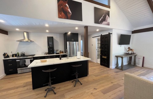 Santa Barbara County Cottage | The Loft House in the Santa Ynez Valley