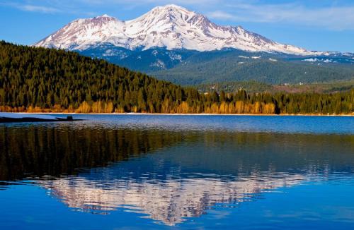 McCloud House | The McCloud Vacation Home on Mt Shasta, Sleeps 13