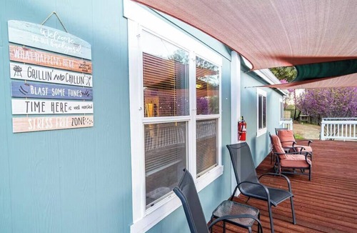 Mariposa House | The Nest-2 K Beds-Game Room-Deck-5 min to Mariposa