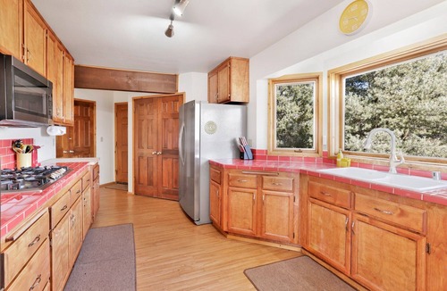 Whispering Forest Cabin | THE Octagon #2394