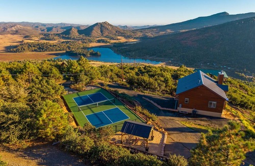 Julian House | The only mountaintop pickleball ranch in Southern California. 1 hour from San Diego.