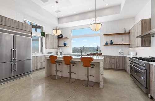 Yucca Valley House | The Overlook by Fieldtrip - 7 Bd Modern Luxury with Infinity Pool & Views