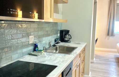 Big Pine Apartment | The Palisades Lodge of Big Pine