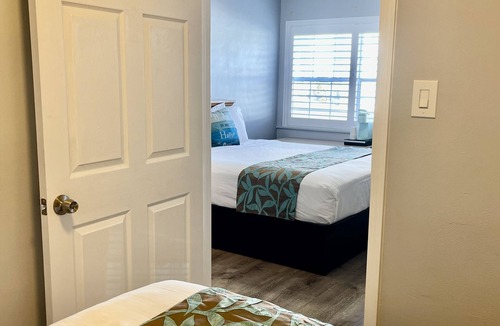 Shell Beach Hotel | The Palomar Inn