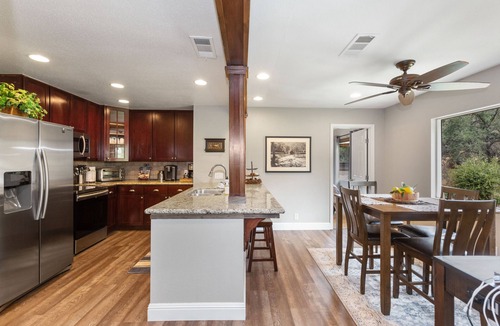 Three Rivers House | The River's Edge - Private Home with River Access and Spa