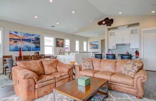 Sand City House | The Summer is upon us, Book soon to secure your vacation dreams!