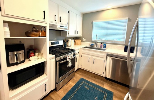 Marina House | The Ultimate Gateway, near Monterey, Carmel, Pebble Beach, Big Sur- STR25-000022