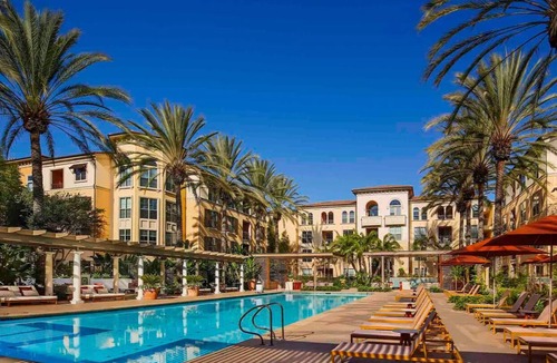 Irvine Research Center Apartment | The Village 5 Mins Walk Distance to Irvine Spectrum Center